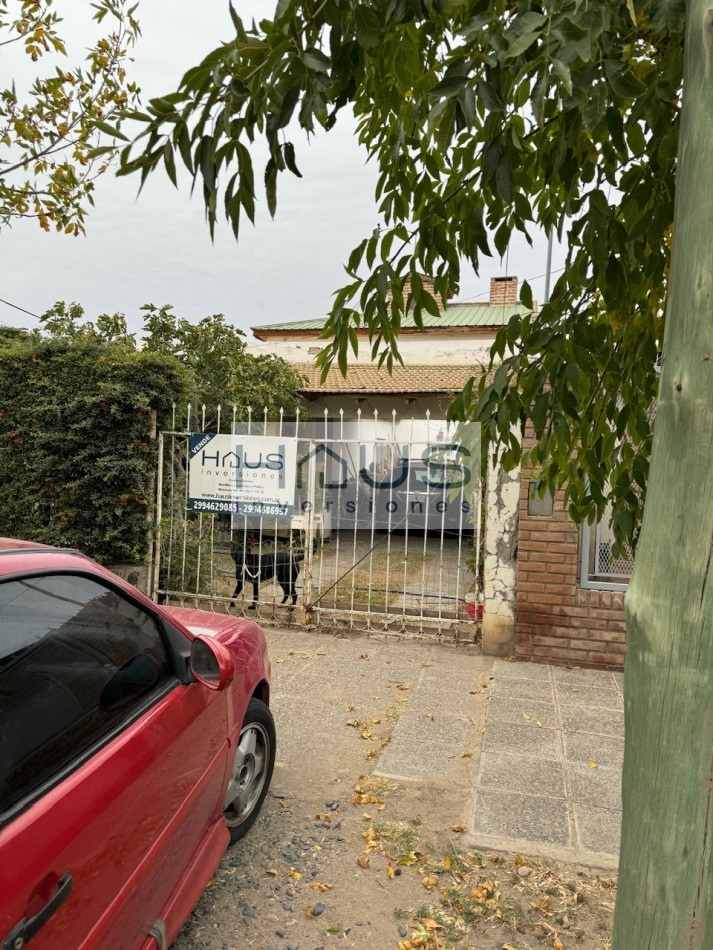 Venta Casa Cuatro Dormitorios, Barrio Belgrano, Neuquen 